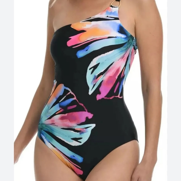 La Blanca Other - La Blanca one shoulder swimsuit